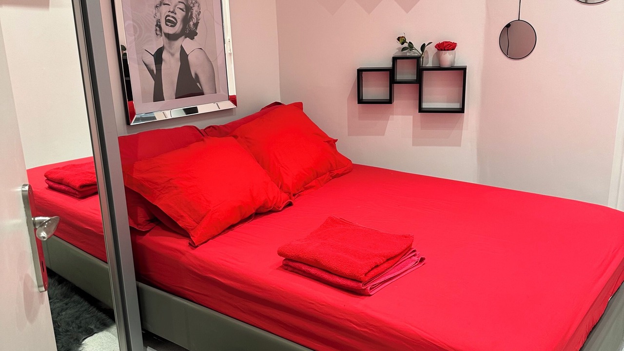 Photo of Bedroom in Parc-de-Montsouris