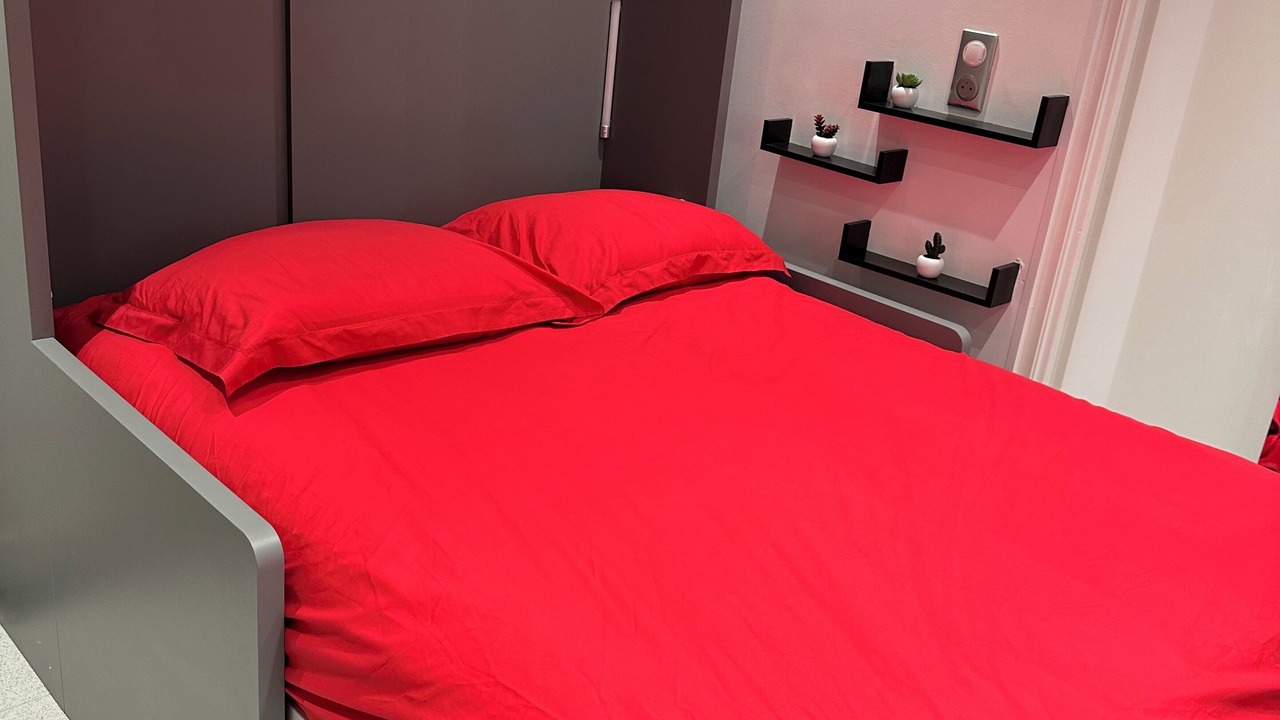 Photo of Bedroom in Parc-de-Montsouris