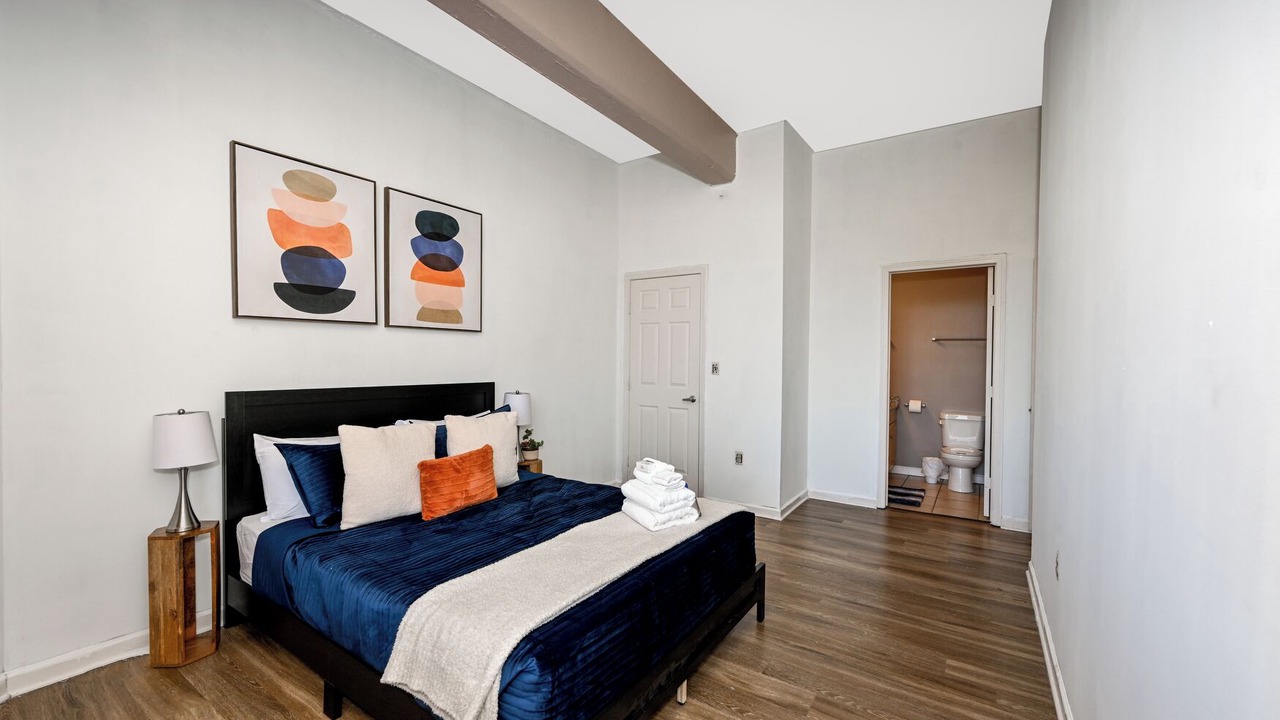 Photo of Bedroom in Downtown Cleveland