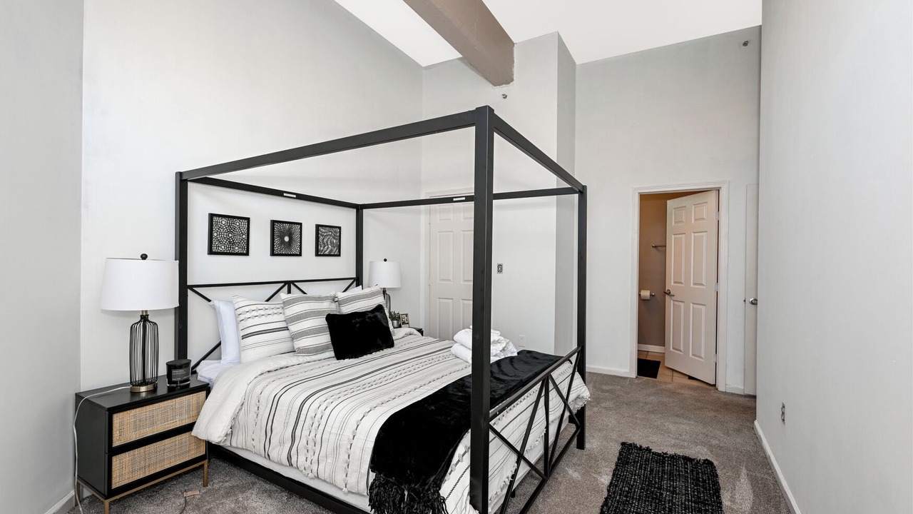 Photo of Bedroom in Downtown Cleveland