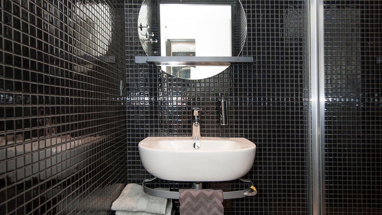 Photo of Bathroom in Odeon