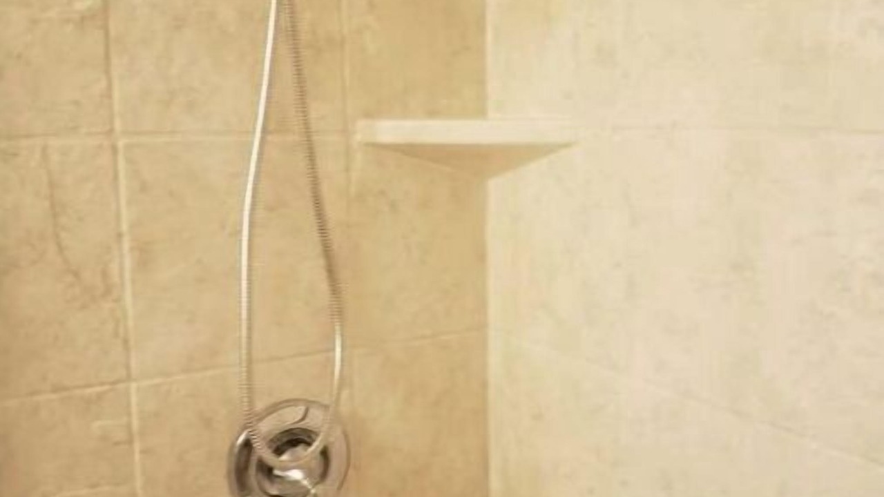 Photo of Bathroom in Huddleston