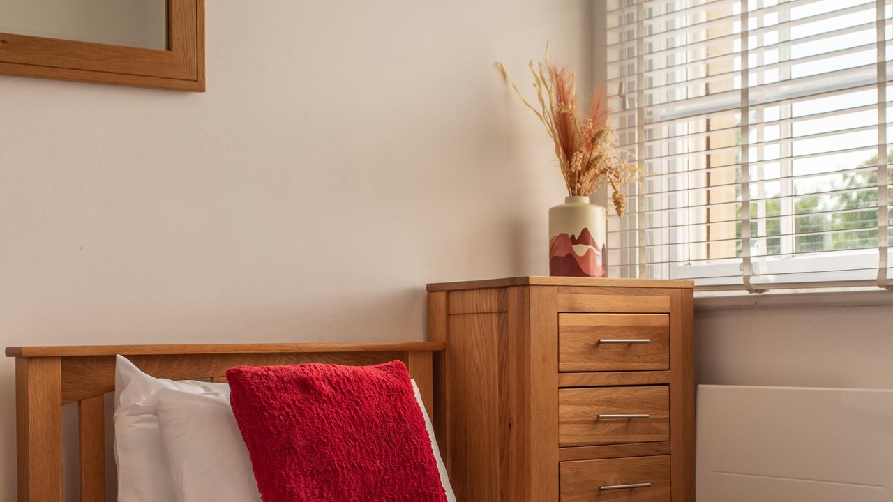 Photo of Bedroom in Reading City Centre