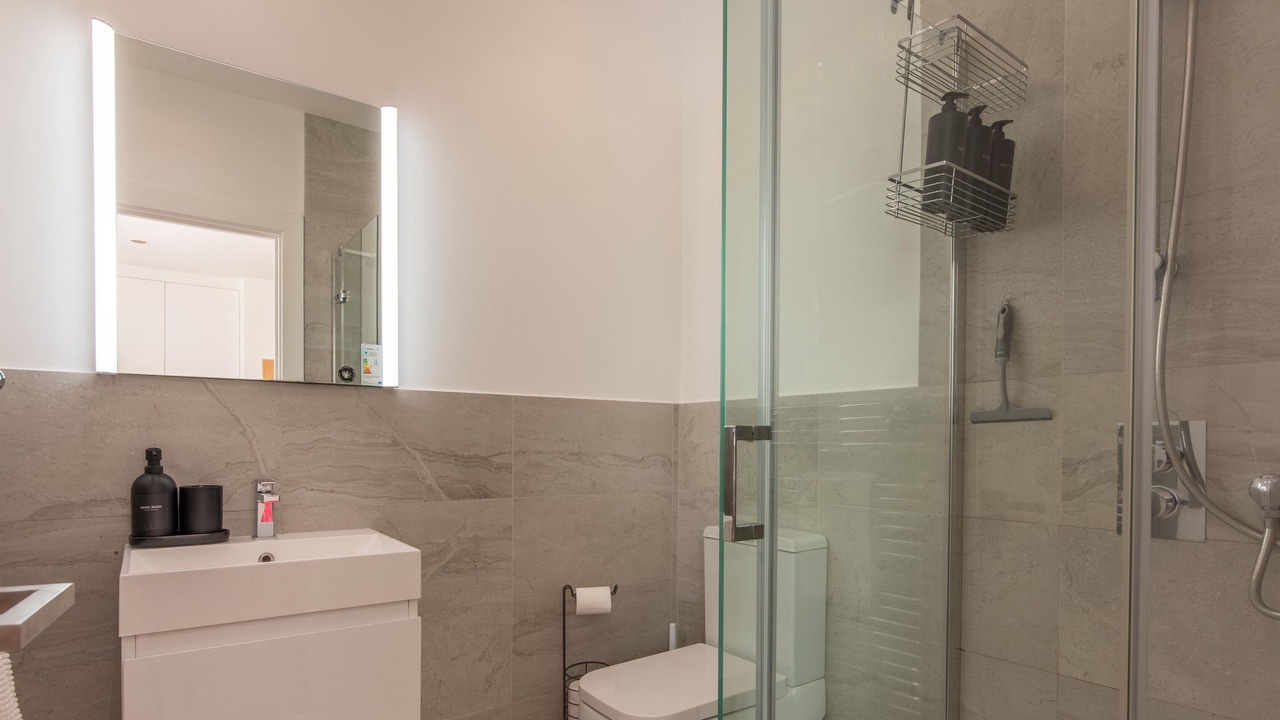 Photo of Bathroom in Reading City Centre