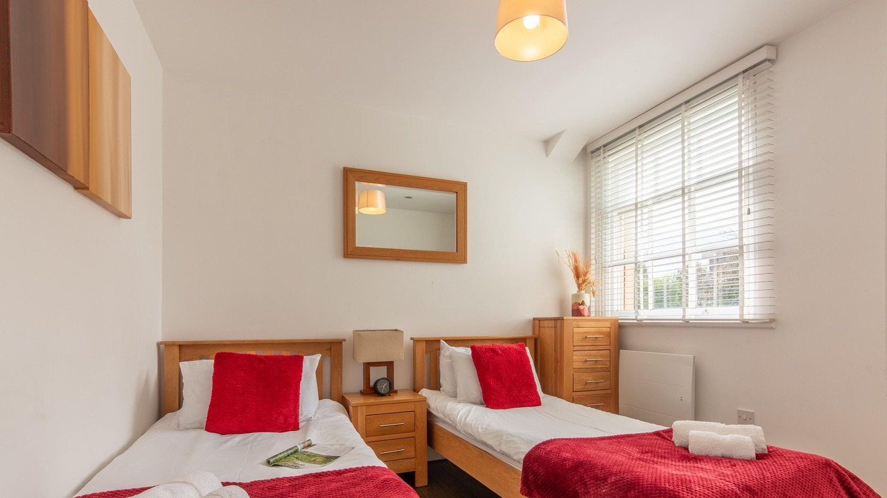 Photo of Bedroom in Reading City Centre