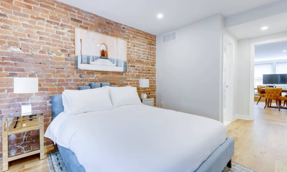 Photo of Bedroom in Downtown Montreal