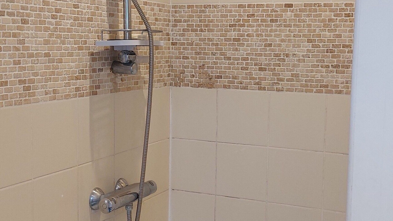 Photo of Bathroom in Grandchamp-des-Fontaines