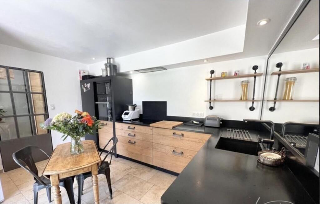 Photo of Kitchen in Entraigues-sur-la-Sorgue