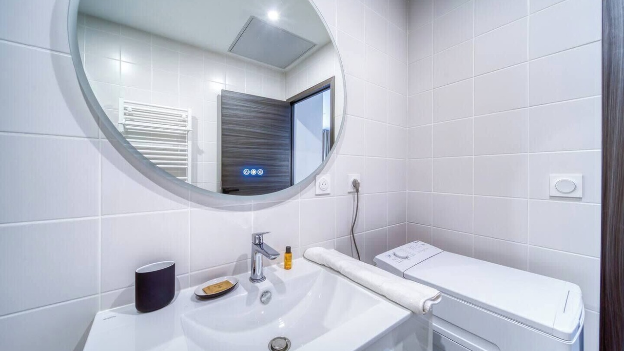 Photo of Bathroom in Quartier Exposition-Bajatiere