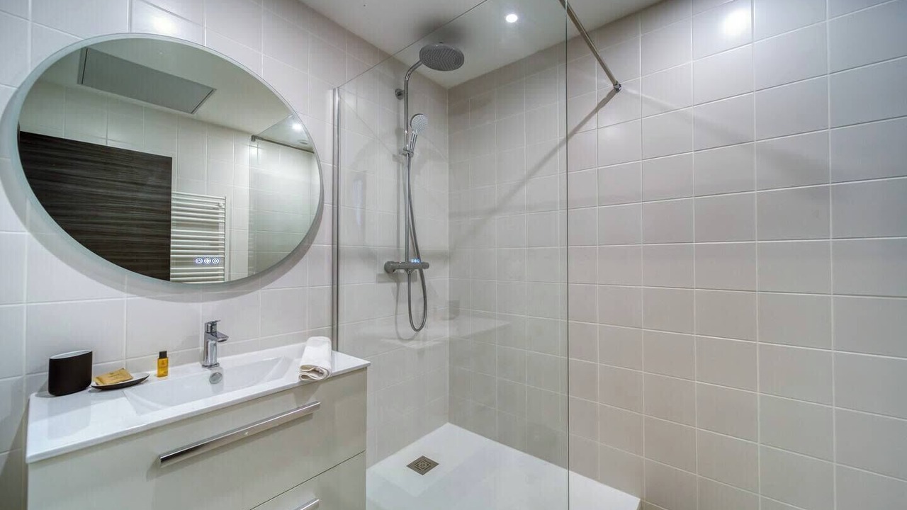 Photo of Bathroom in Quartier Exposition-Bajatiere