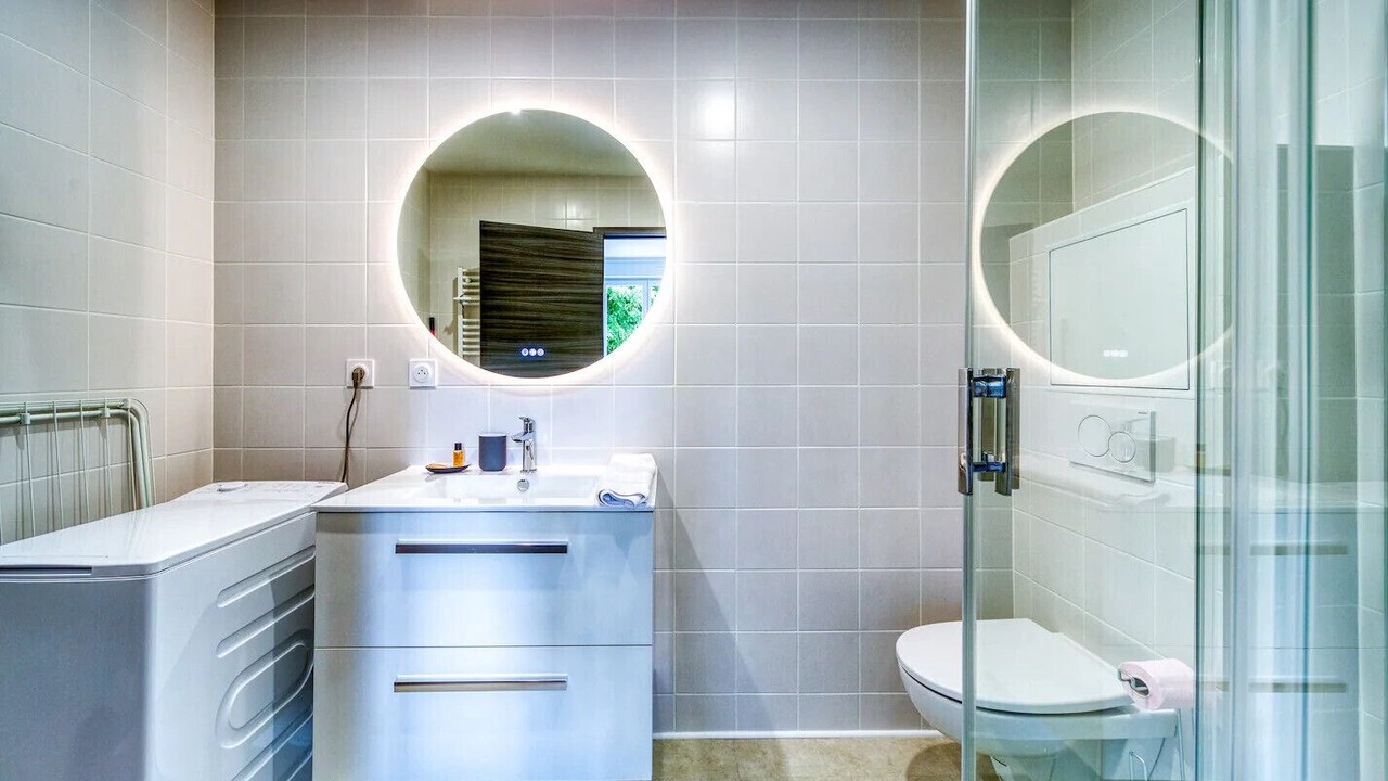 Photo of Bathroom in Quartier Exposition-Bajatiere