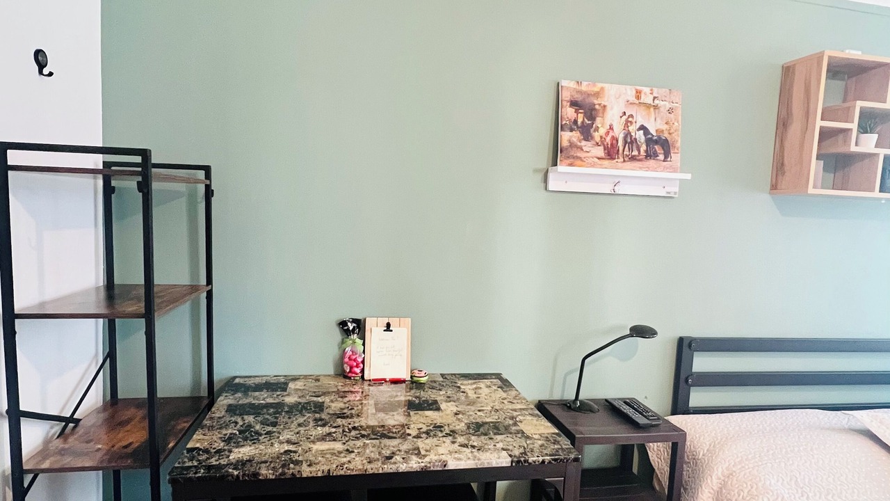 Photo of Bedroom in Prince–Marmottan