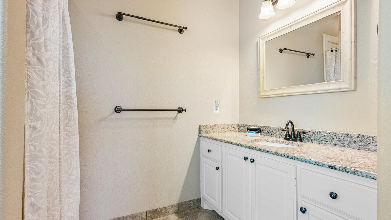 Photo of Bathroom in Port Bolivar