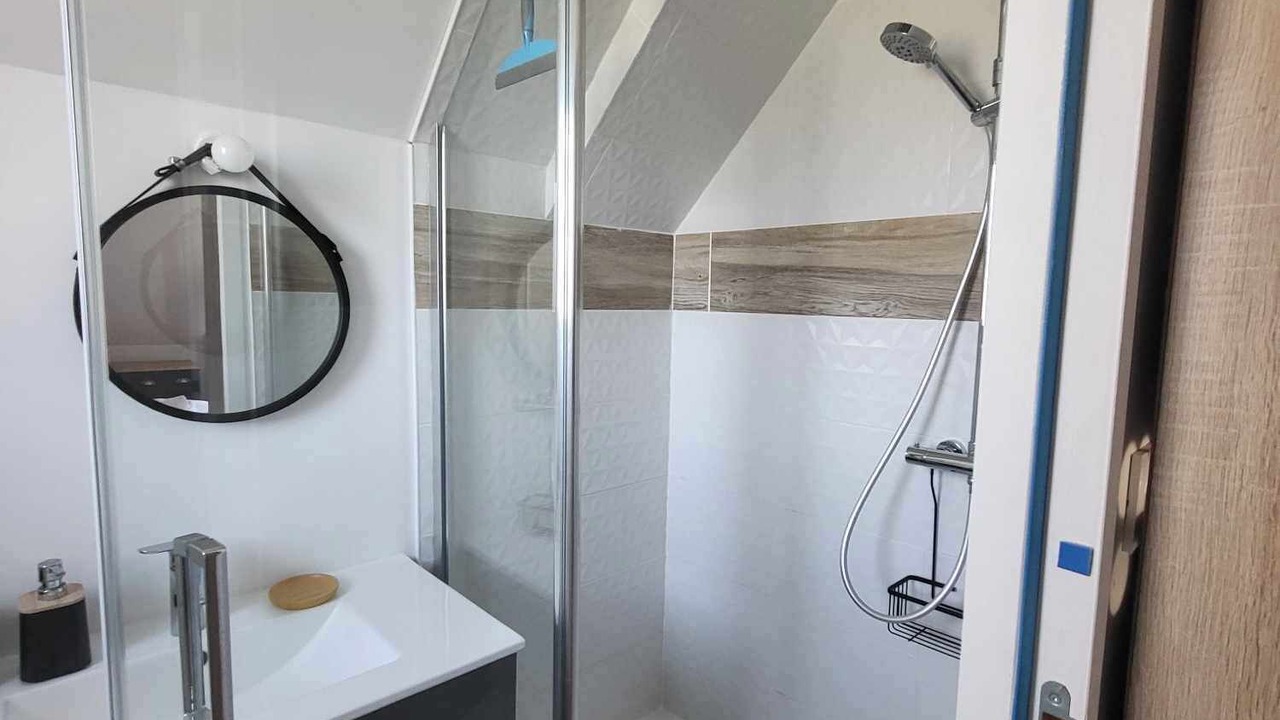 Photo of Bathroom in Penvins