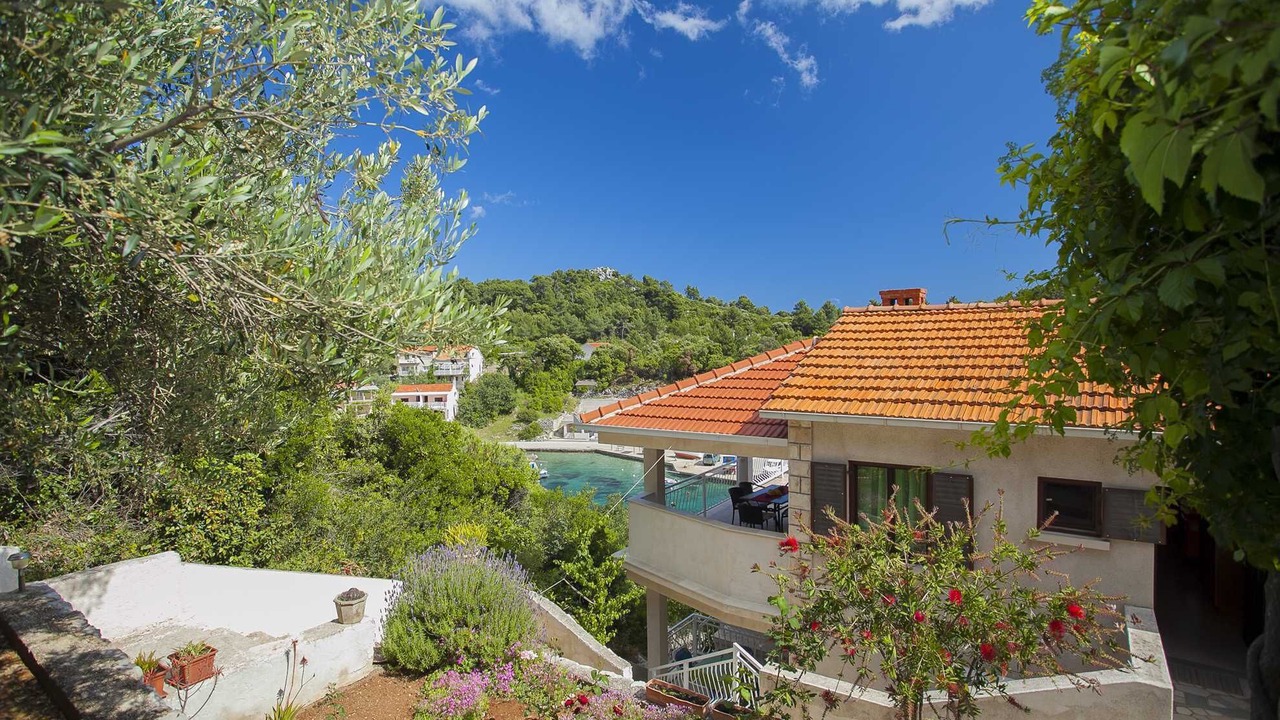 Photo of Outdoor in Blato