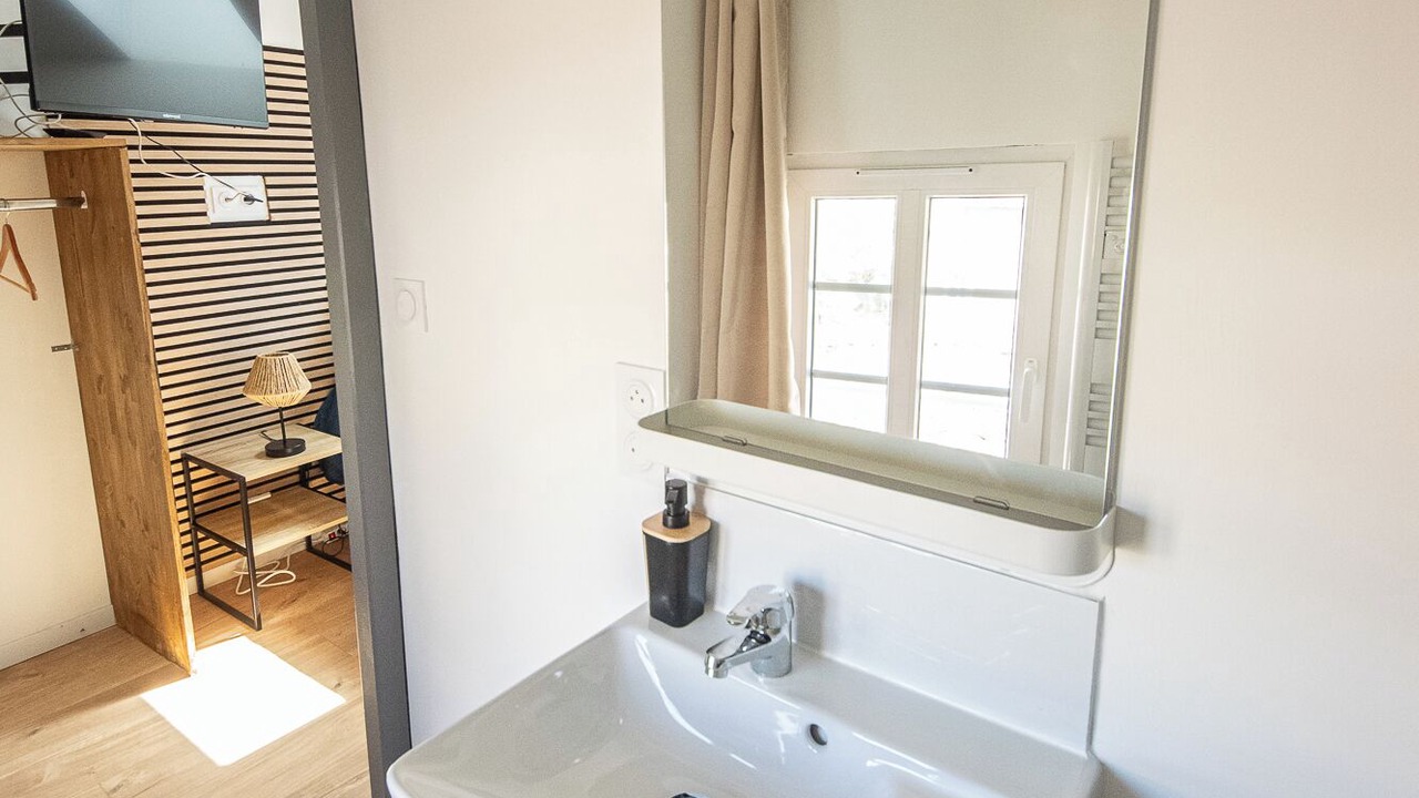 Photo of Bathroom in Gond-Pontouvre