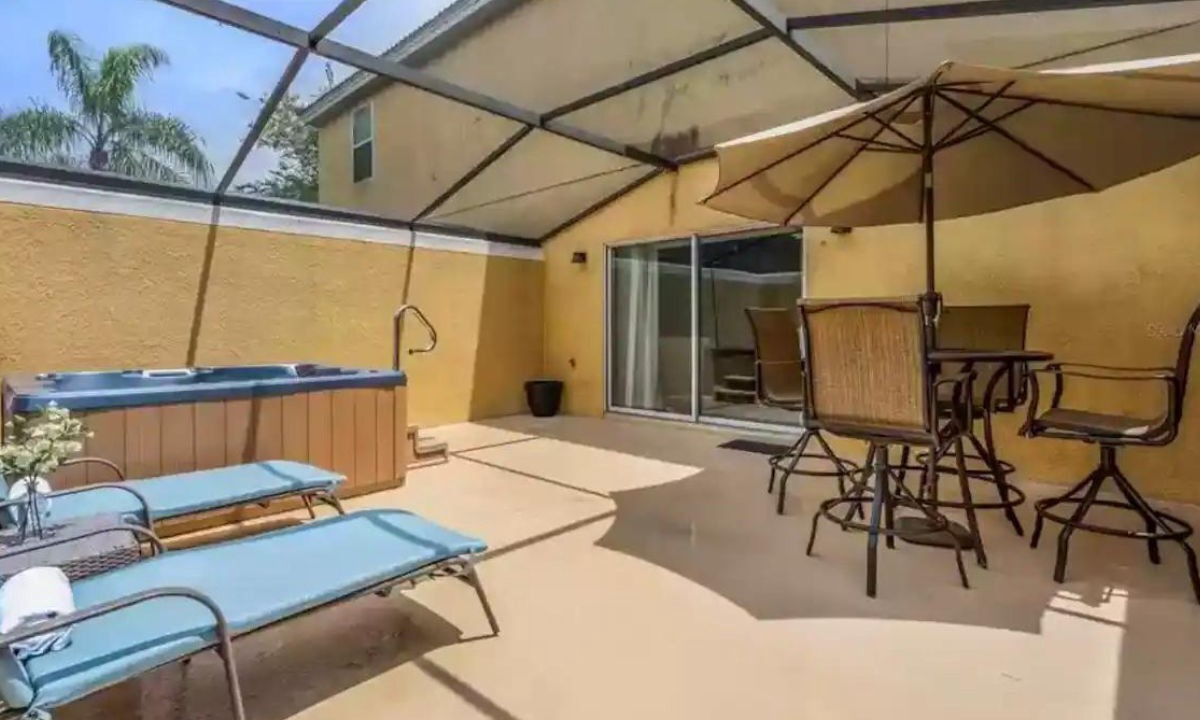 Photo of Outdoor in Sunset Lakes