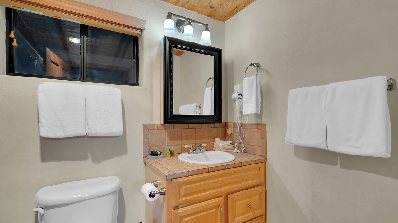 Photo of Bathroom in Summerhaven