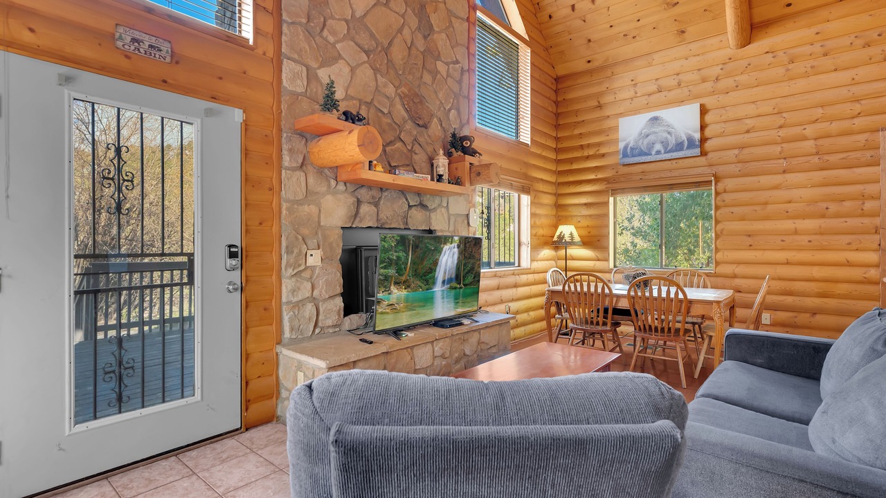 Photo of Livingroom in Summerhaven
