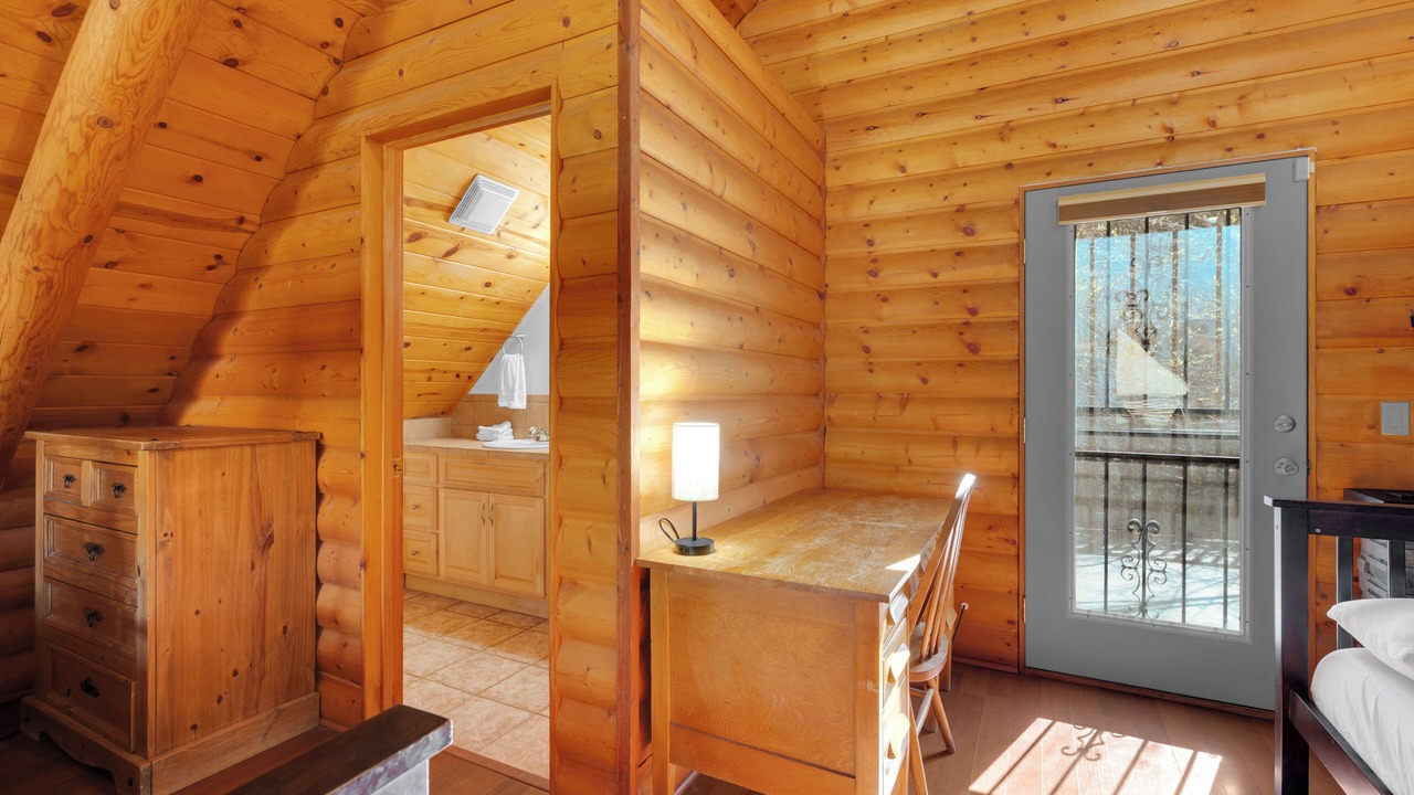 Photo of Bedroom in Summerhaven
