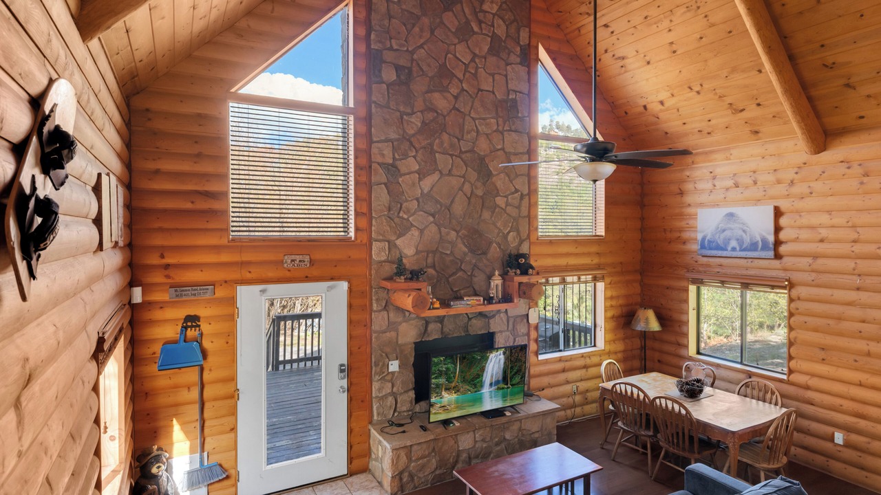 Photo of Livingroom in Summerhaven