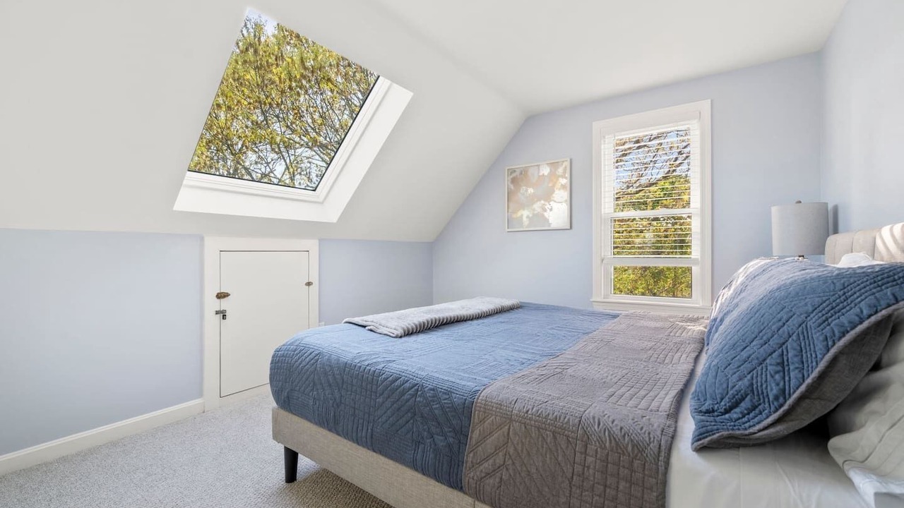Photo of Bedroom in West Yarmouth