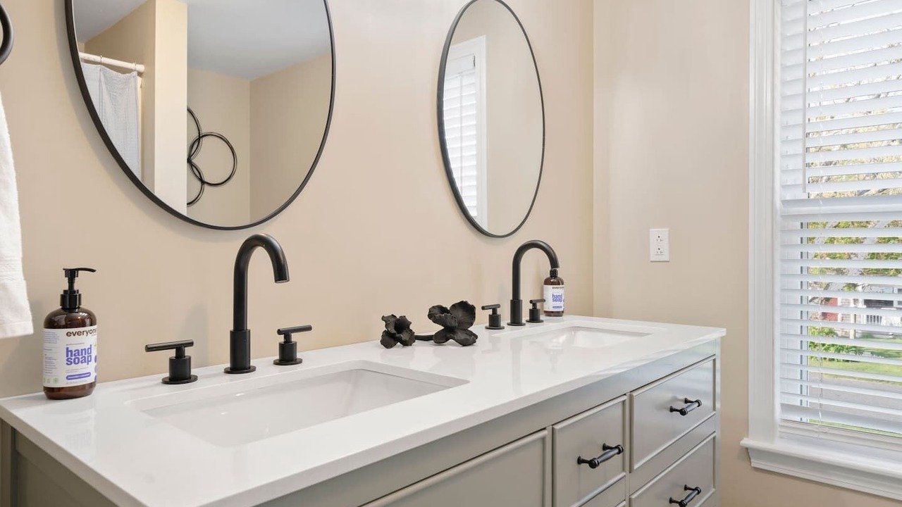 Photo of Bathroom in West Yarmouth