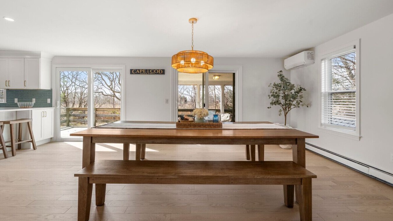 Photo of Bedroom in West Yarmouth