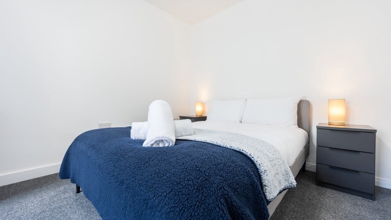 Photo of Bedroom in Dowlais