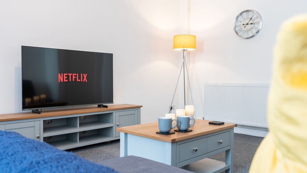 Photo of Livingroom in Dowlais