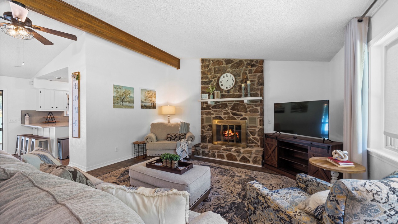 Photo of Bedroom in Horseshoe Bend