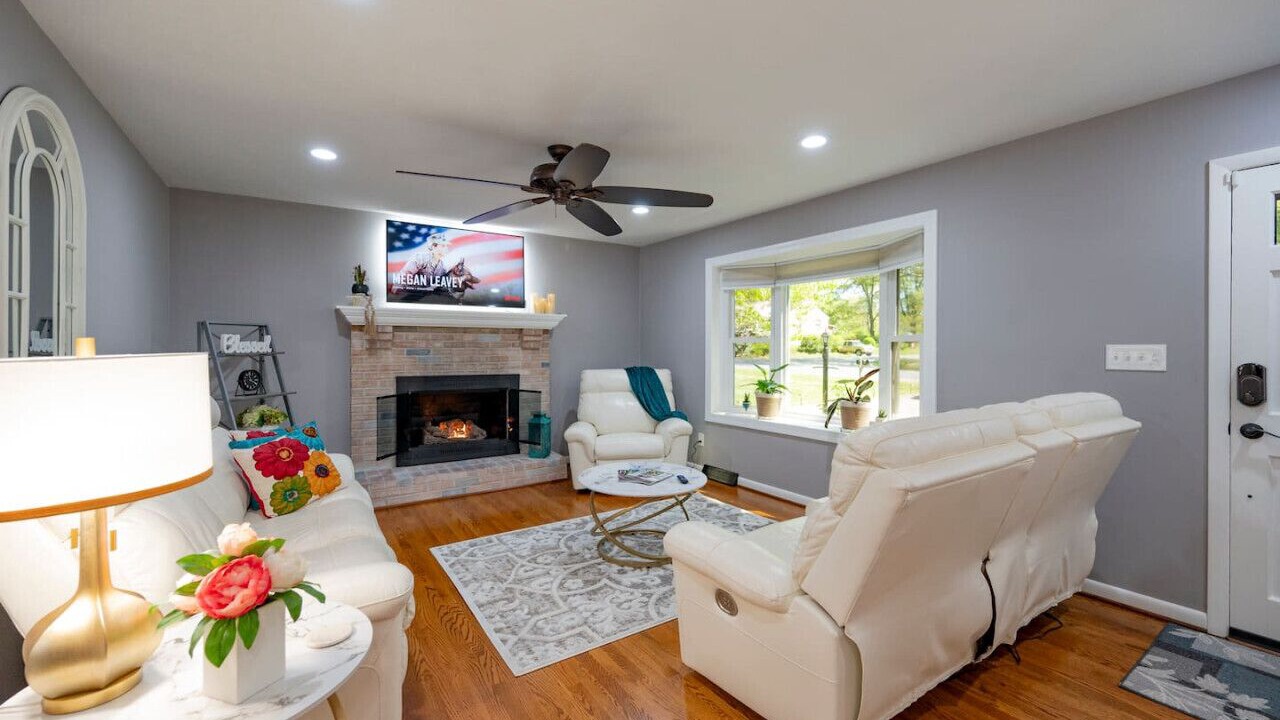 Photo of Livingroom in Lynchburg