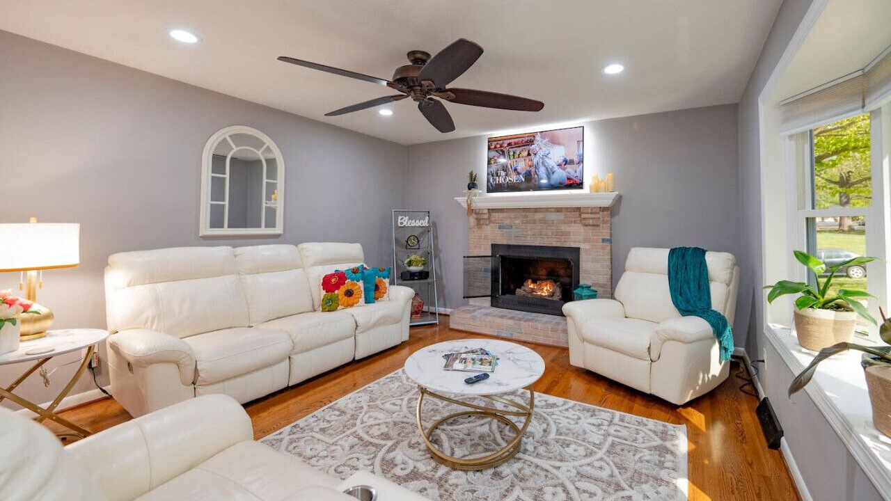 Photo of Livingroom in Lynchburg