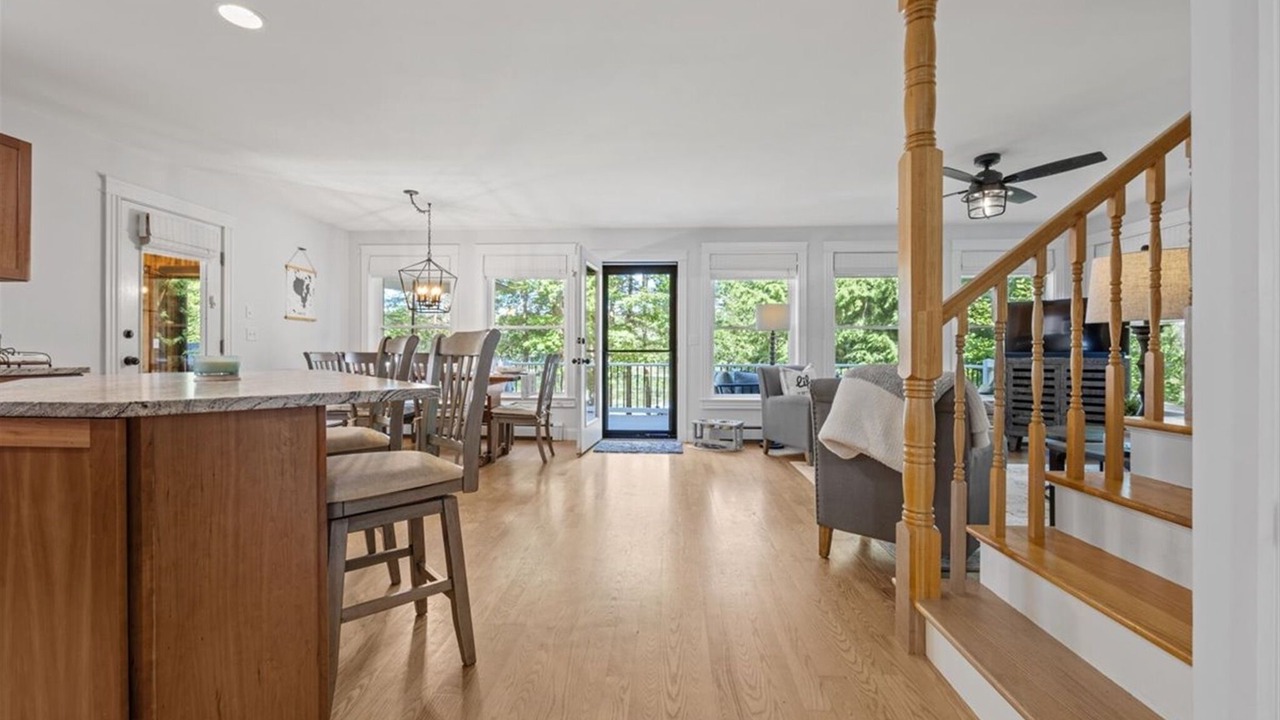 Photo of Others in Naples