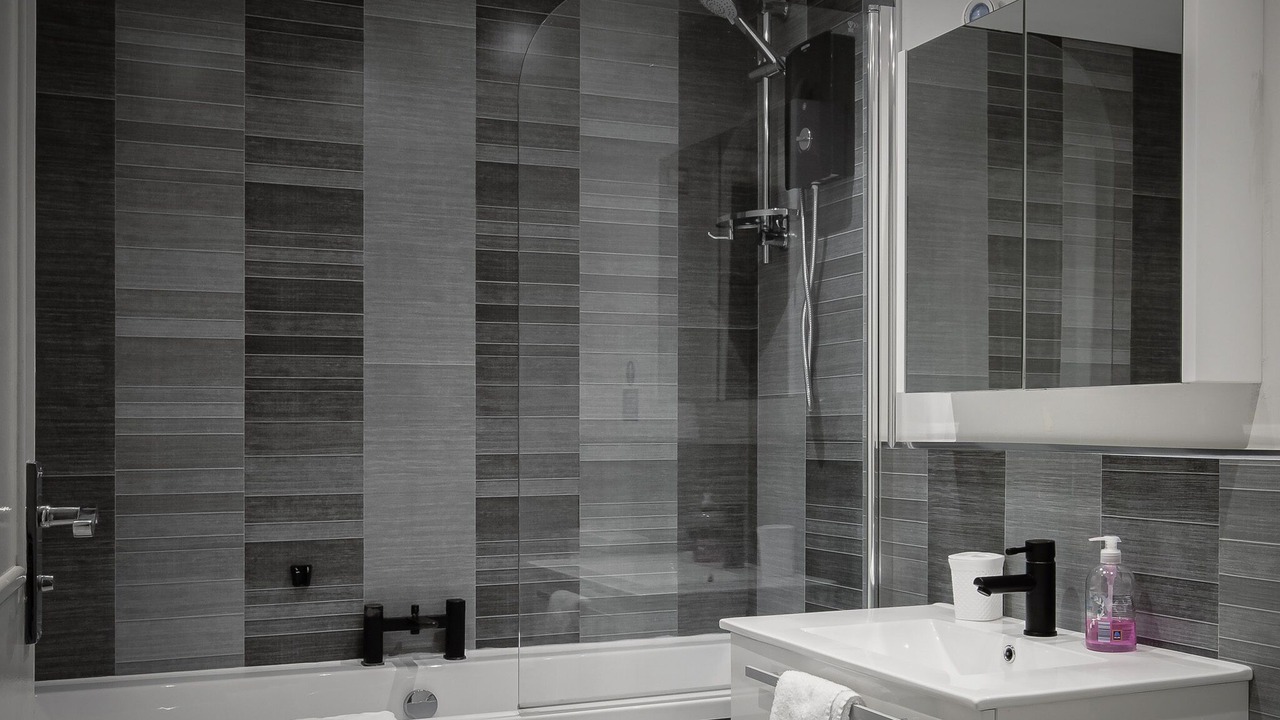 Photo of Bathroom in South Shore