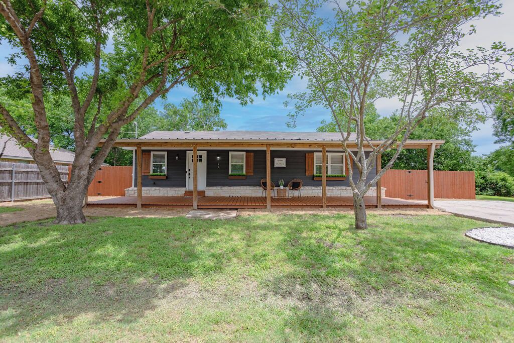 Photo of Outdoor in Waco