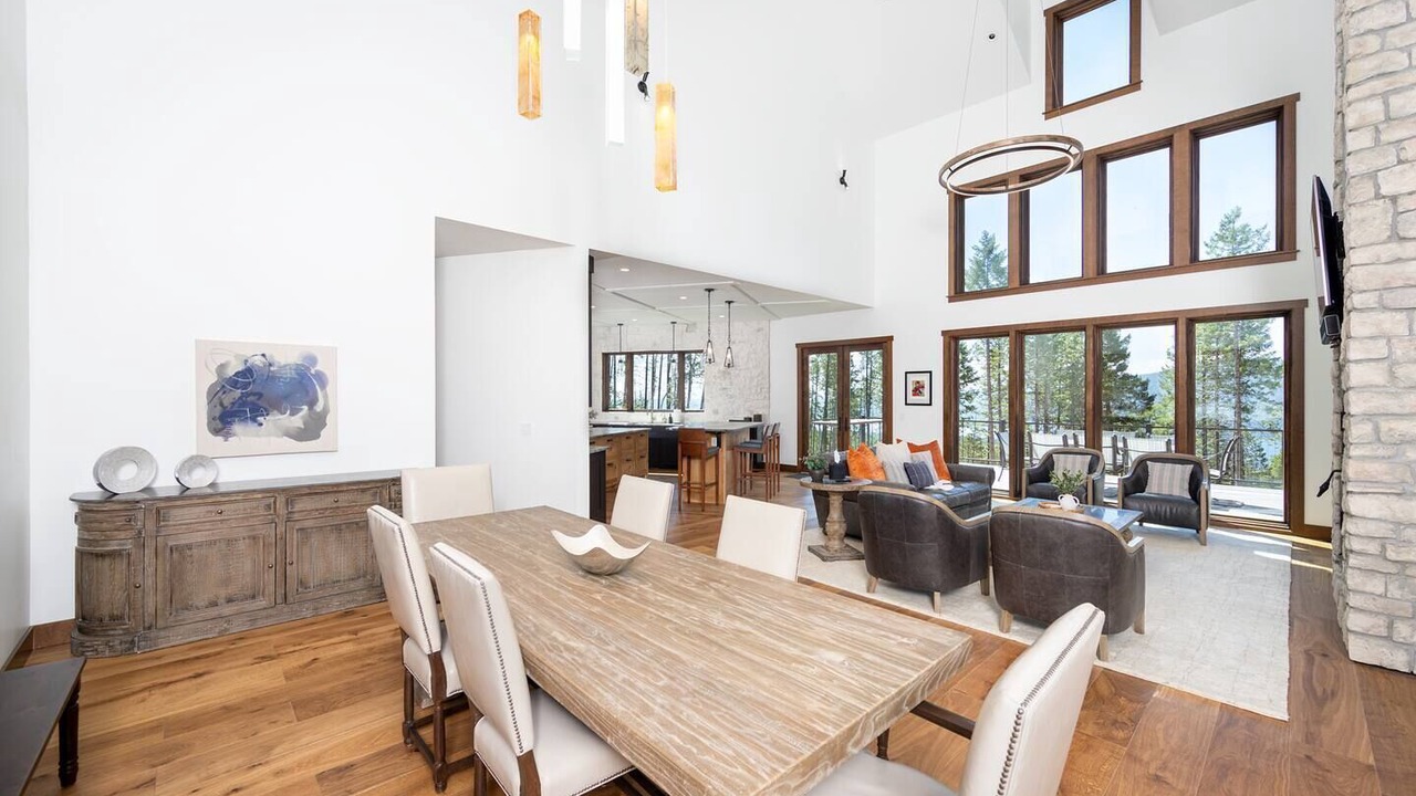 Photo of Livingroom in Whitefish