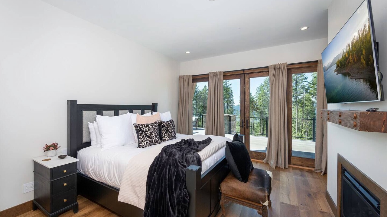 Photo of Bedroom in Whitefish