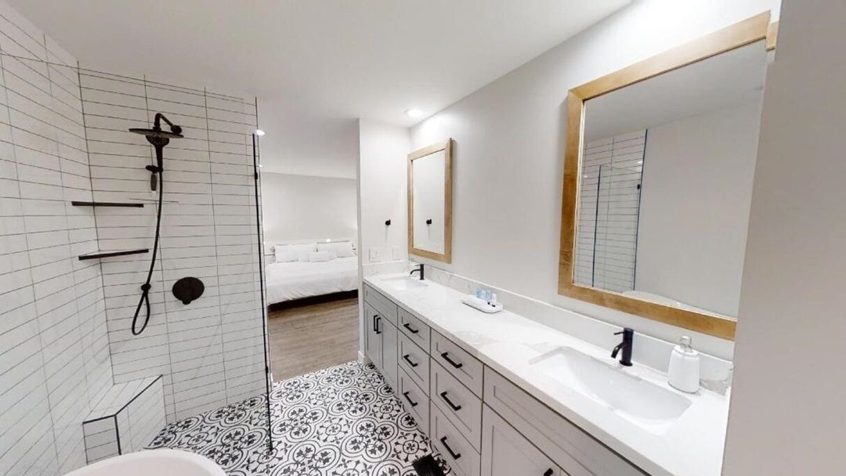 Photo of Bathroom in East Brainerd