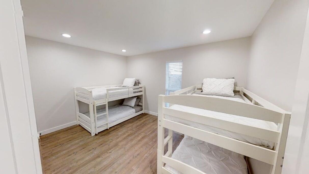 Photo of Bedroom in East Brainerd