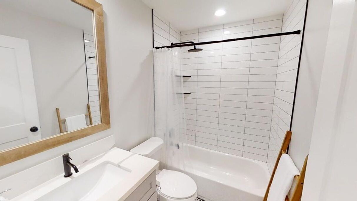 Photo of Bathroom in East Brainerd