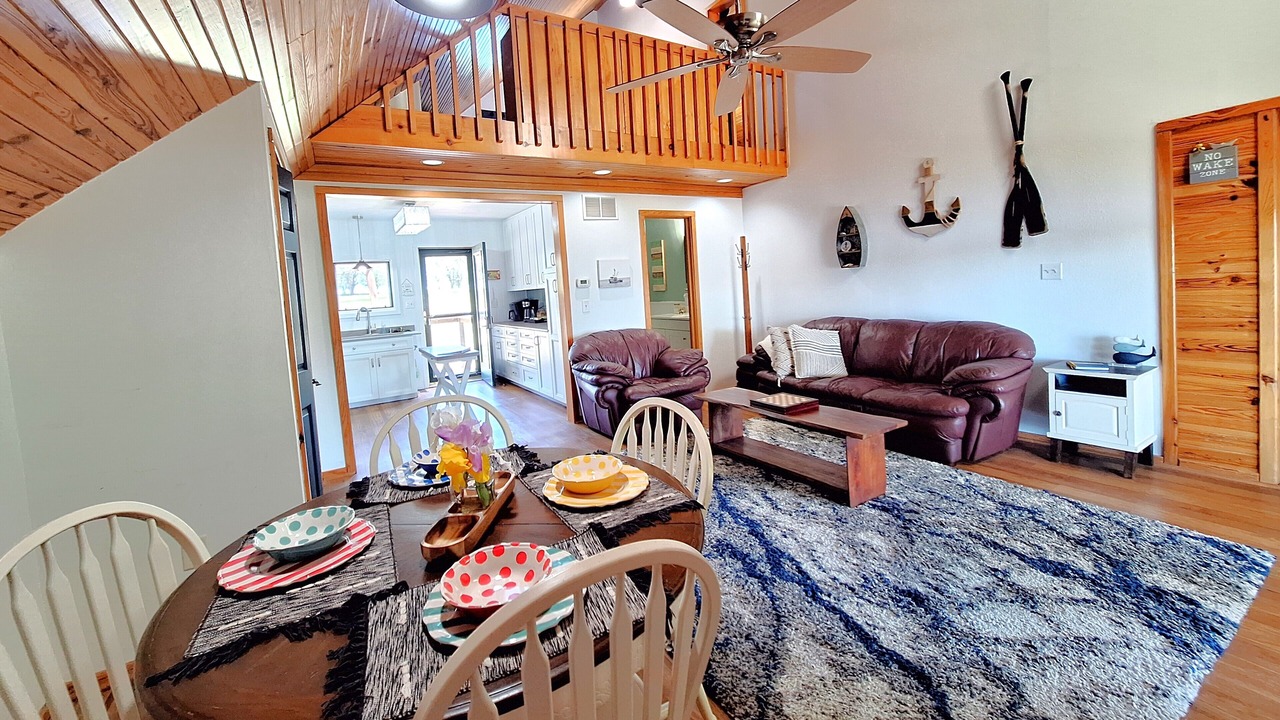 Photo of Livingroom in Anthony