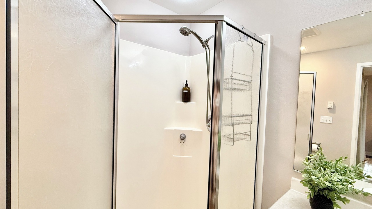 Photo of Bathroom in Bull Mountain