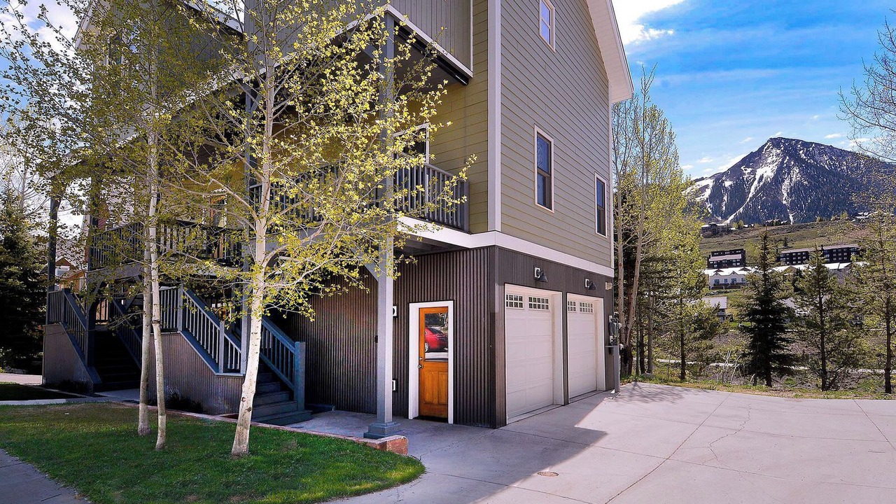 Photo of Others in Mount Crested Butte