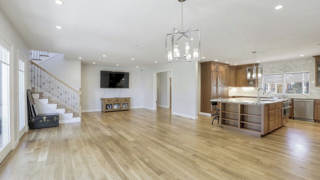 Photo of Others in Burlingame