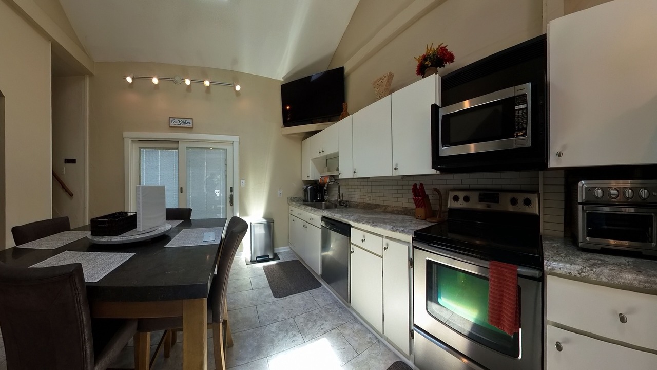Photo of Kitchen in Crafton
