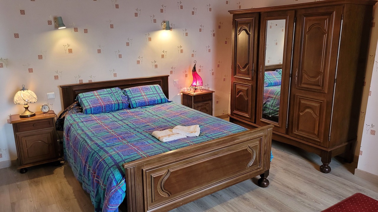 Photo of Bedroom in LIsle-en-Dodon