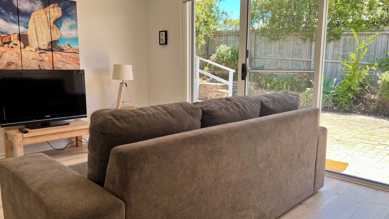 Photo of Livingroom in Emu Bay
