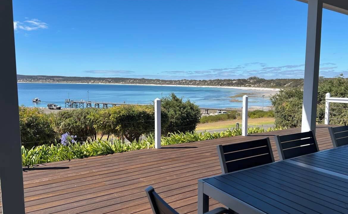 Photo of Outdoor in Emu Bay