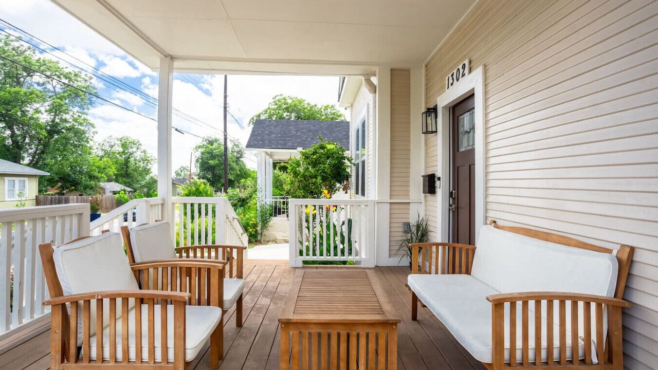Photo of Patio Balcony in Eastside Promise Neighborhood